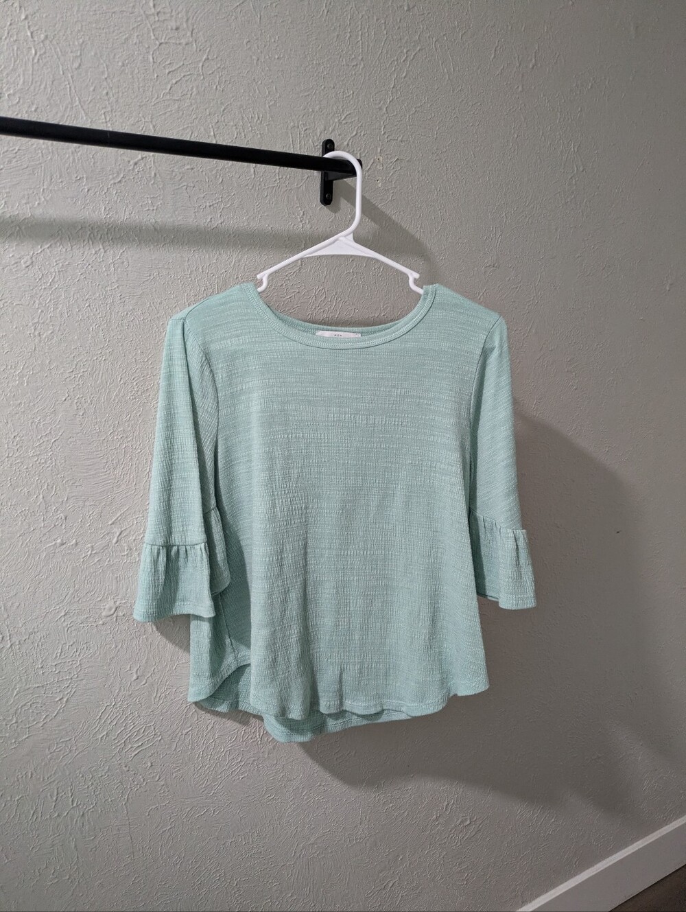 New Directions Bell Sleeve Flare Top